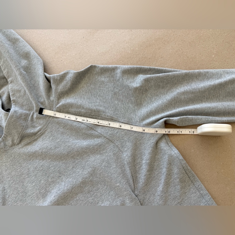 Lululemon — Scuba Cropped Hoodie — Size 10 - Picture 10 of 15